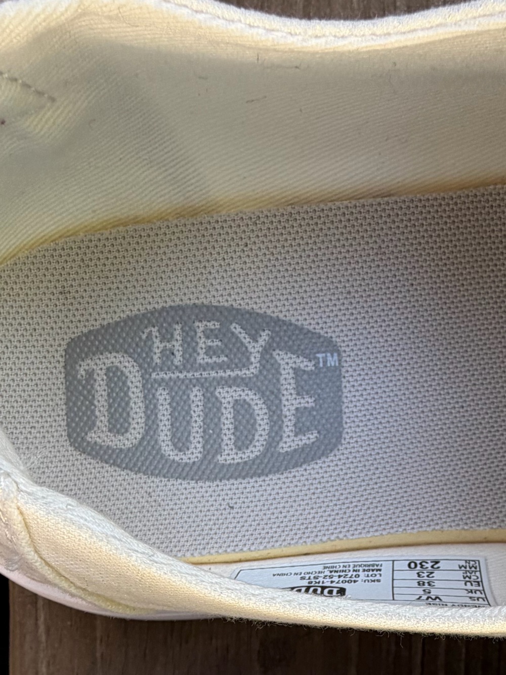 Hey Dude Women’s Wendy Sox Spark White Casual Slip On Shoes Size 7 Women's NWOT - Picture 6 of 9